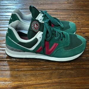 New Balance Retro Sneakers